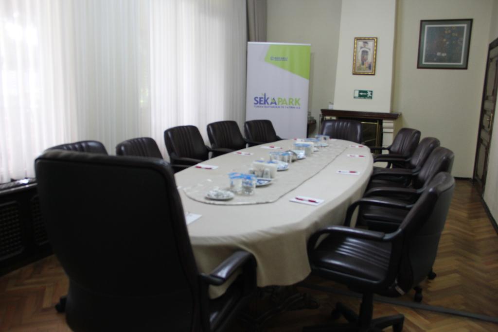 Seka Park Hotel Ιζμίτ Εξωτερικό φωτογραφία