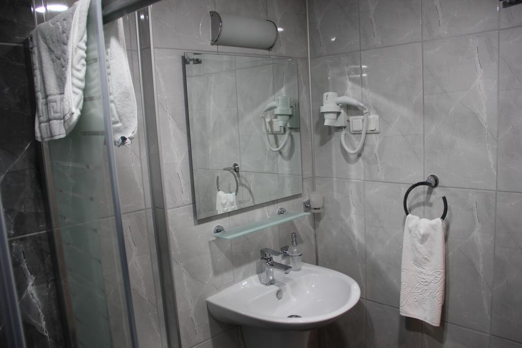 Seka Park Hotel Ιζμίτ Εξωτερικό φωτογραφία