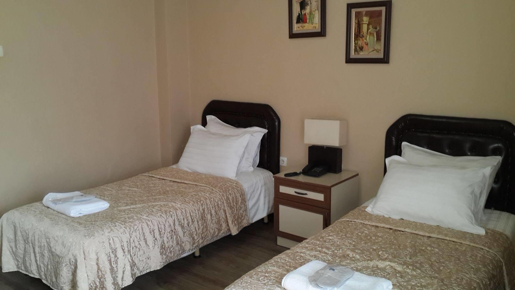 Seka Park Hotel Ιζμίτ Εξωτερικό φωτογραφία